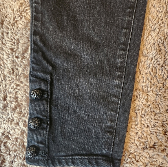Jeans - Picture 2 of 5